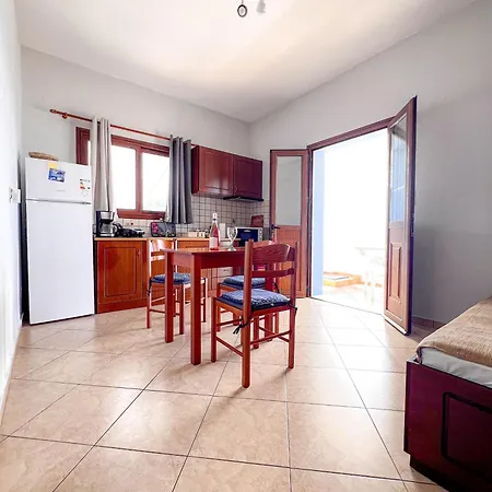 アパート Sylvia Myrties