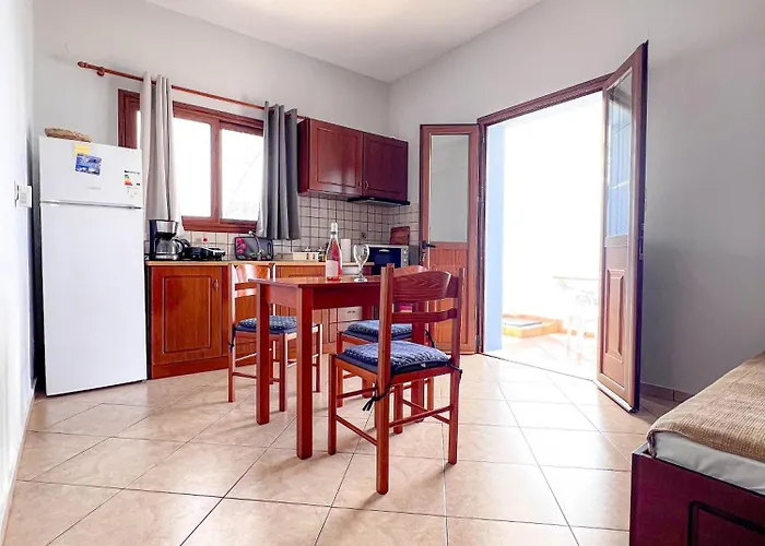 Daire Sylvia Myrties